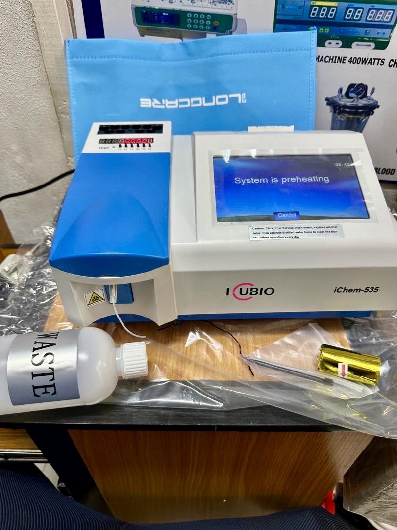 ICUBIO iChem-535 Semi-Automated Biochemistry Analyzer 1