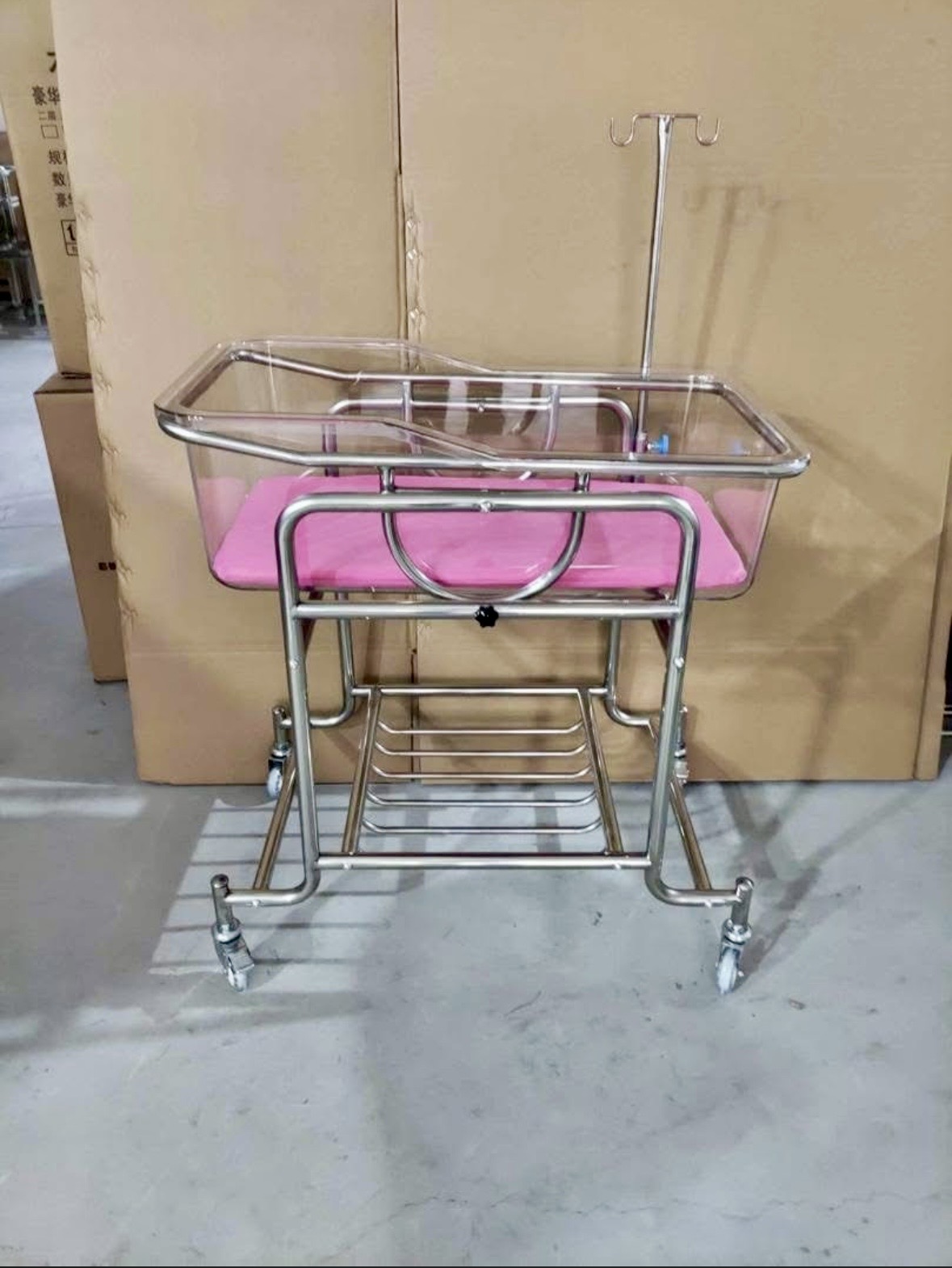 Stainless Steel Hospital Baby Bassinet (Infant Crib) 1